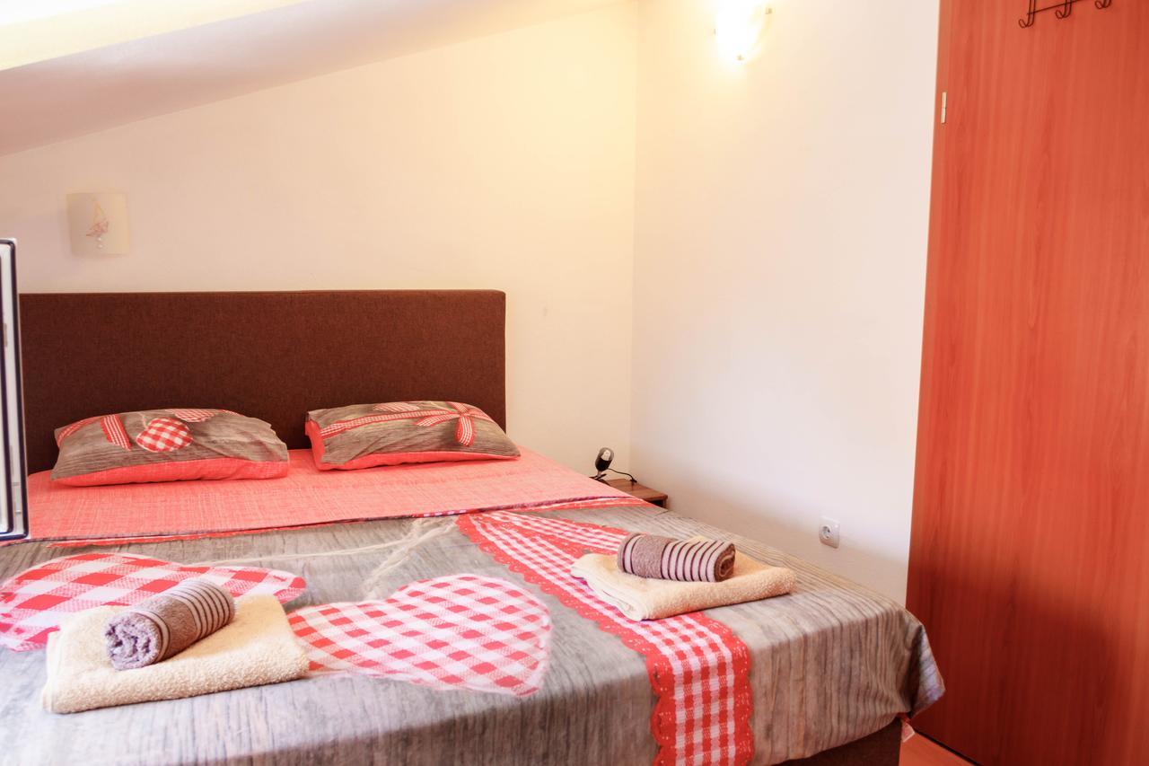 Apartmani Petar Tivat Exterior photo